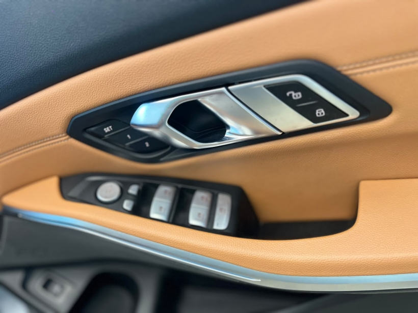 BMW 3 Series Gran Limousine 330Li M Sport