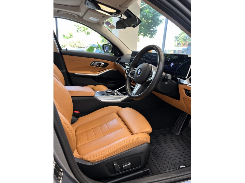 BMW 3 Series Gran Limousine 330Li M Sport