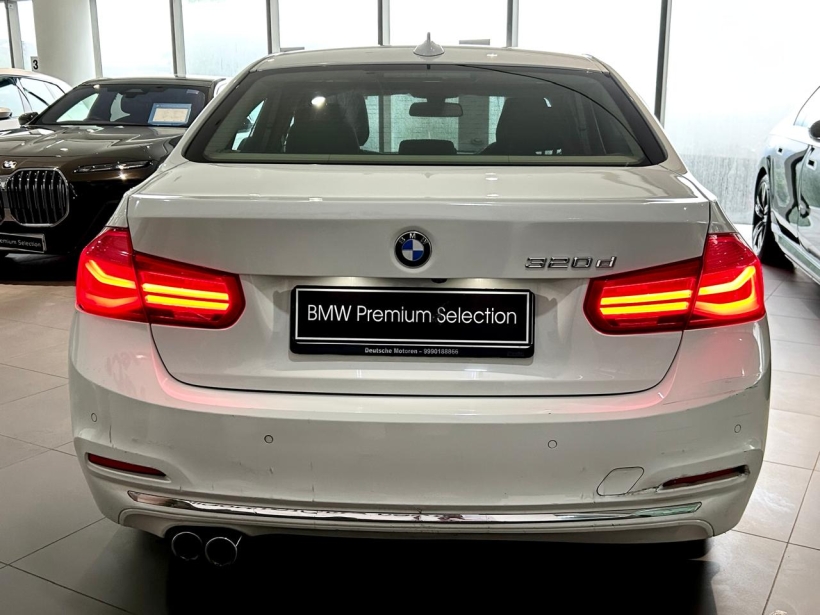 BMW 3 Series 320d Luxury Line