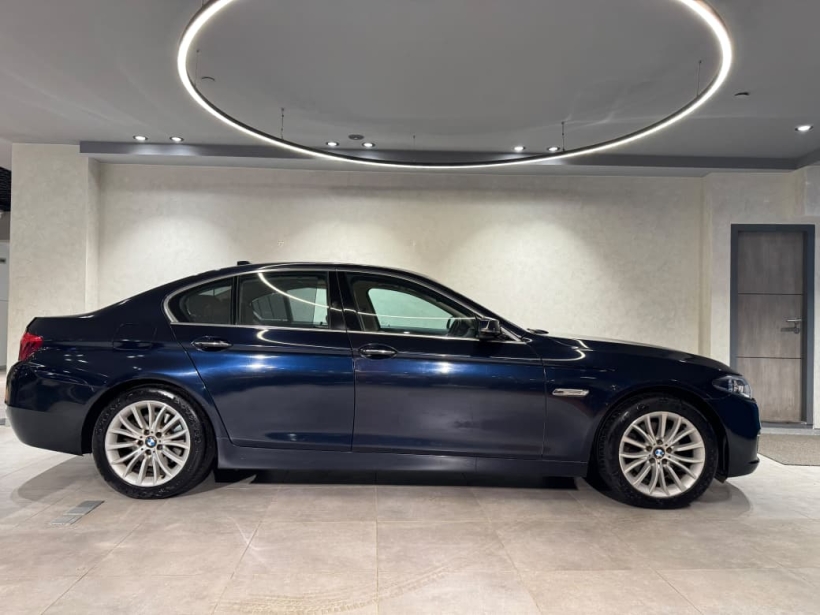 BMW 5 Series 520d Luxury Line