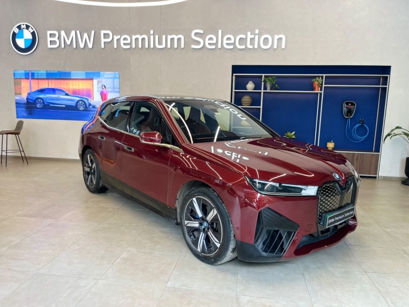 BMW iX xDrive40