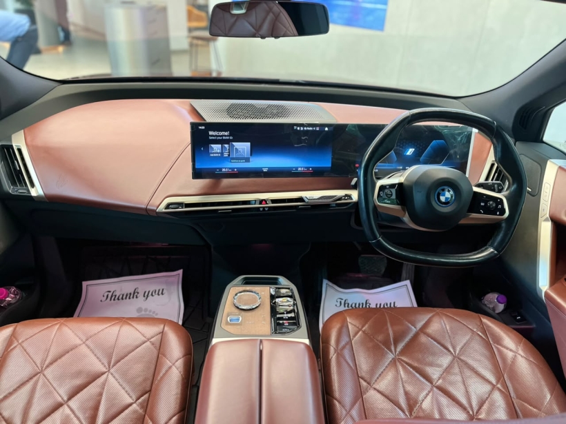 BMW iX xDrive40