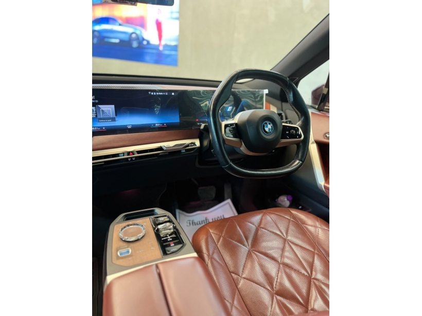 BMW iX xDrive40