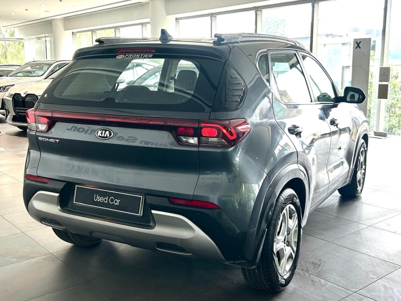 Kia Sonet HTK Plus 1.2 Petrol MT