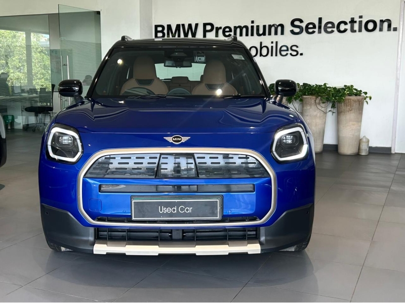 MINI Countryman E Favoured Pack