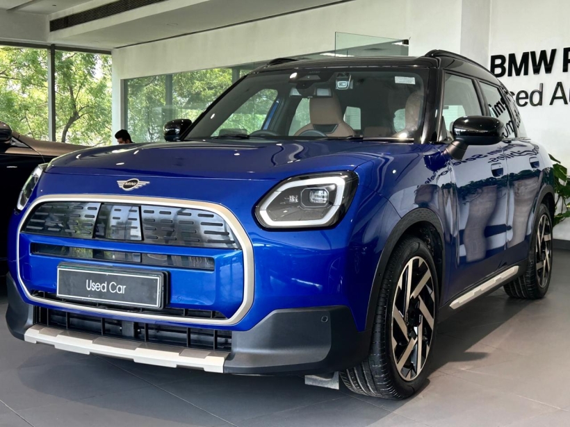 MINI Countryman E Favoured Pack