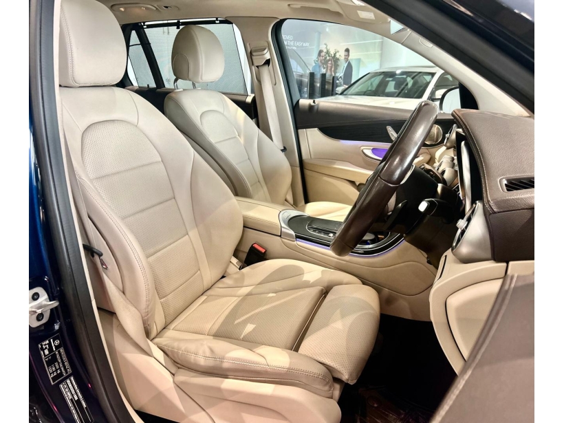 Mercedes Benz GLC 220 d 4MATIC
