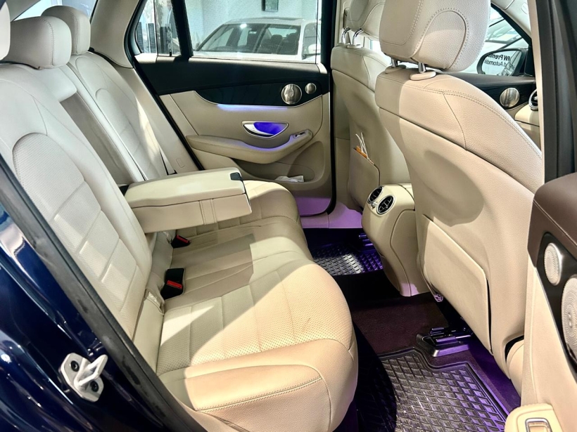 Mercedes Benz GLC 220 d 4MATIC