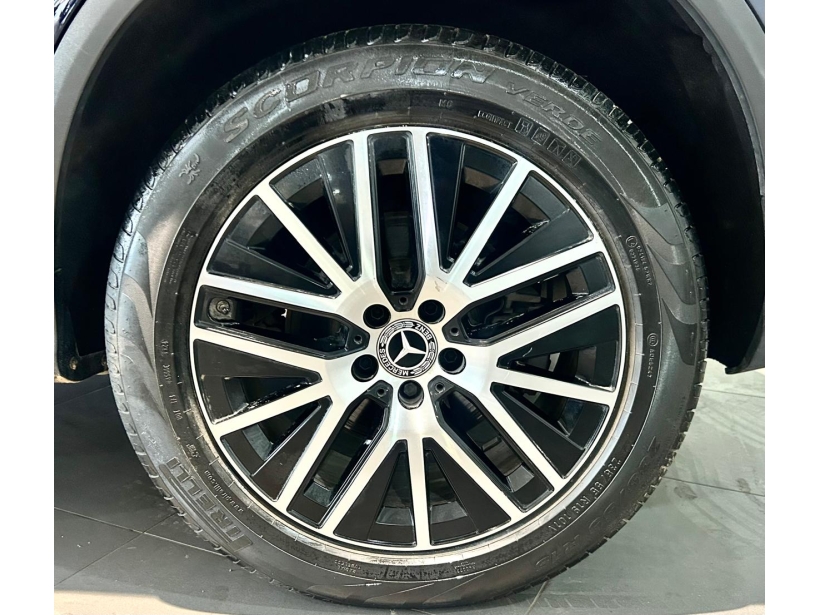 Mercedes Benz GLC 220 d 4MATIC