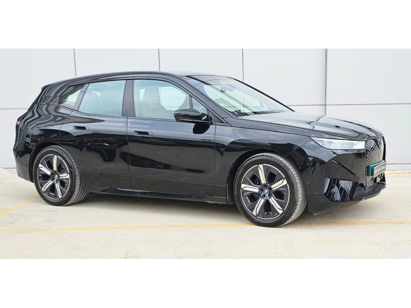 BMW iX xDrive40