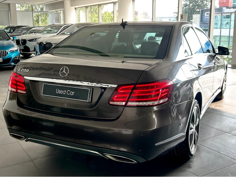 Mercedes Benz E Class E 200 Avantgarde