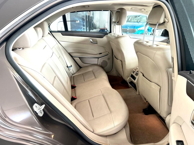 Mercedes Benz E Class E 200 Avantgarde