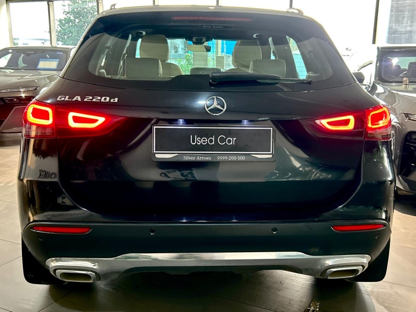 Mercedes Benz GLA 220d 4MATIC