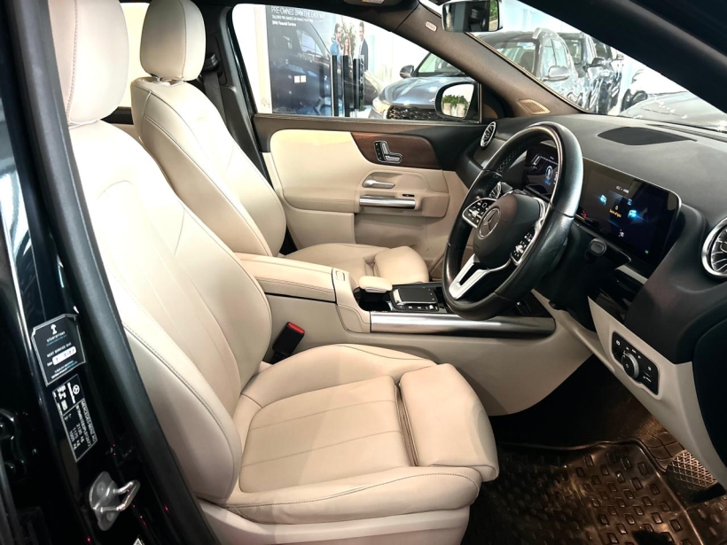 Mercedes Benz GLA 220d 4MATIC