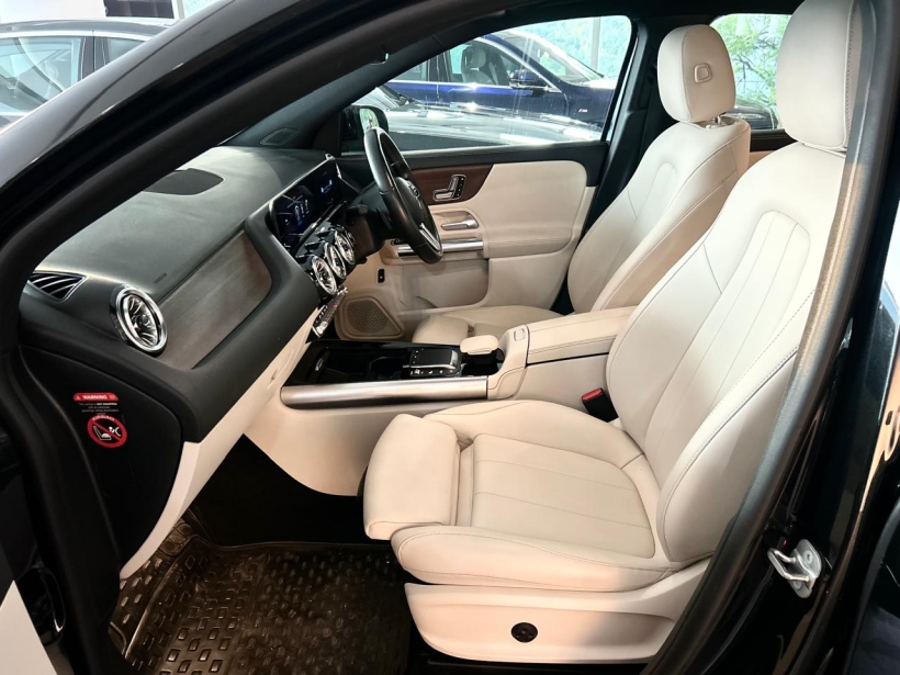 Mercedes Benz GLA 220d 4MATIC