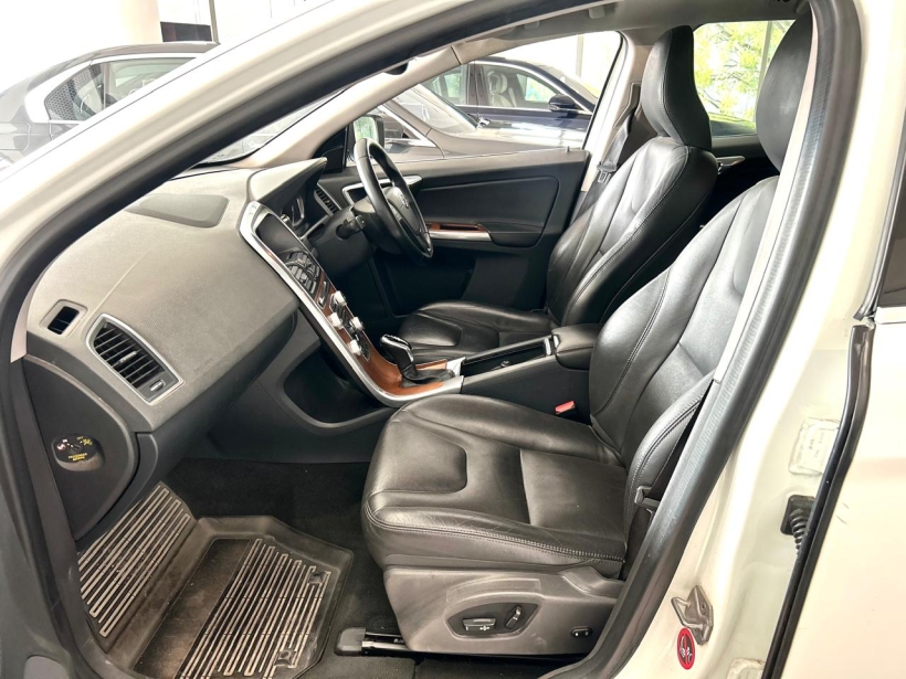 Volvo XC60 Kinetic D4