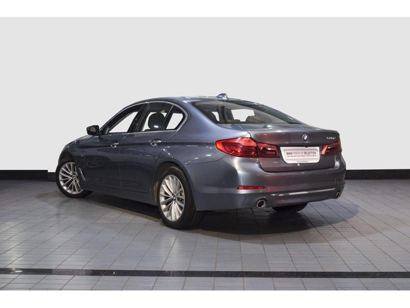 BMW 5 Series 520d Luxury Line