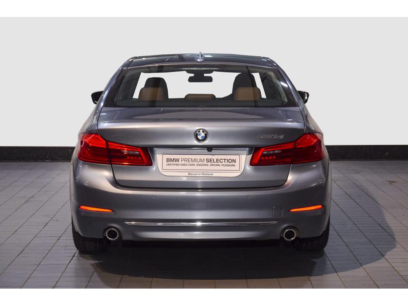 BMW 5 Series 520d Luxury Line