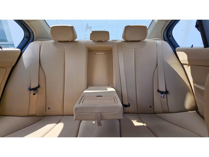 BMW 3 Series 320d Prestige