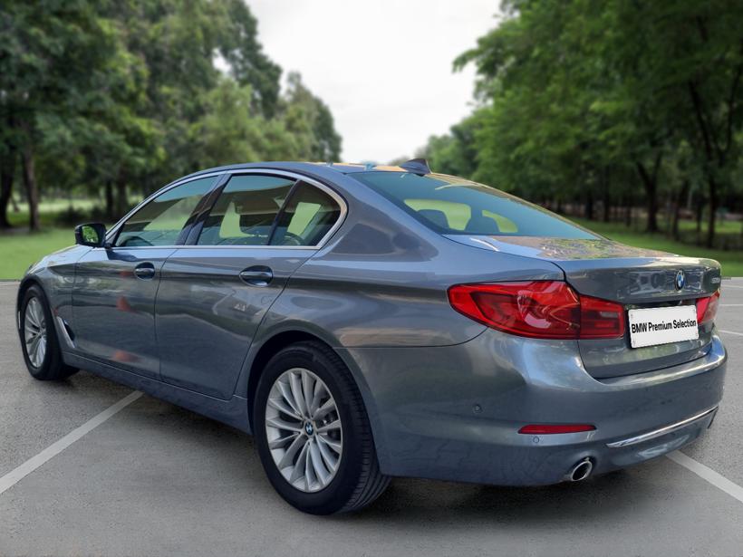 BMW 5 Series 520d Luxury Line
