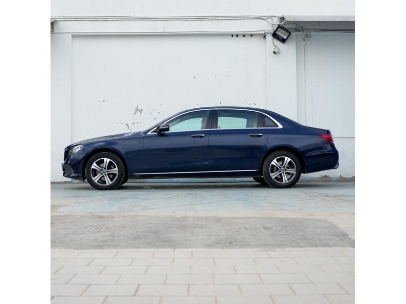 Mercedes Benz E Class 220 CDI AT