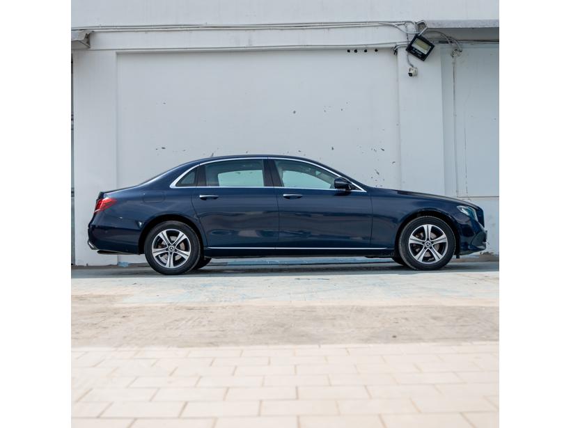 Mercedes Benz E Class 220 CDI AT