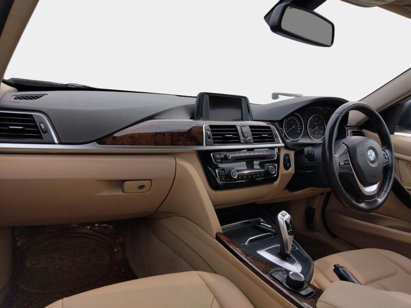 BMW 3 Series 320d Prestige