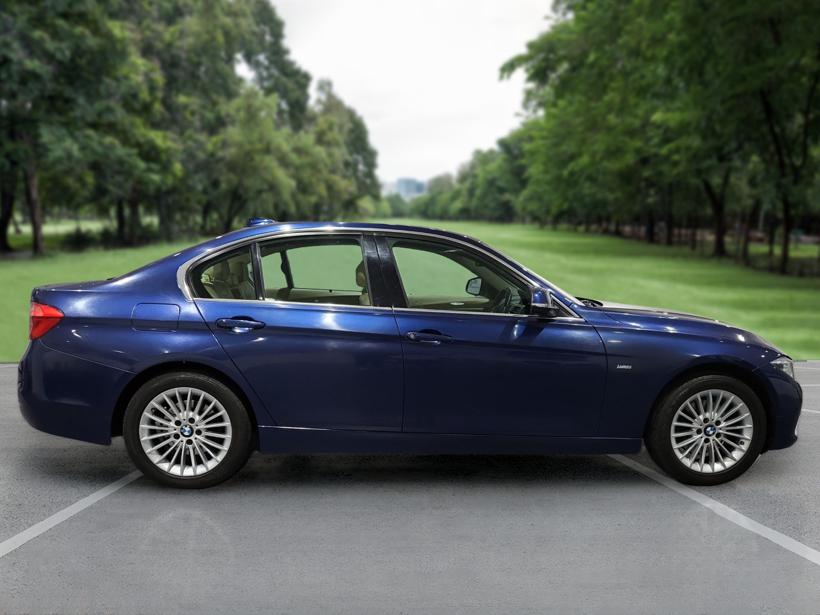 BMW 3 Series 320d Luxury Line