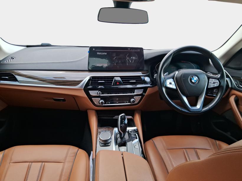 BMW 5 Series 520d Luxury Line