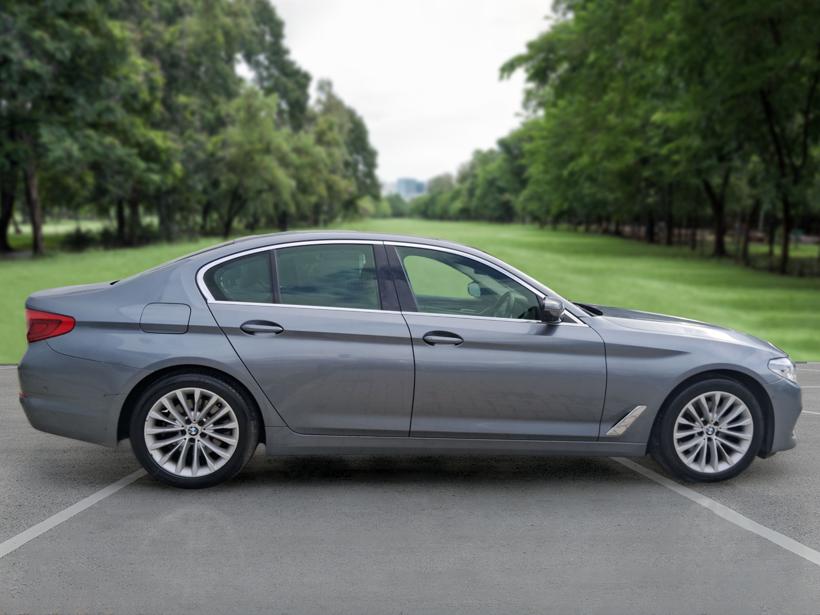 BMW 5 Series 520d Luxury Line