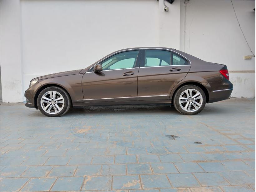 Mercedes Benz C Class C 220 CDI BlueEFFICIENCY