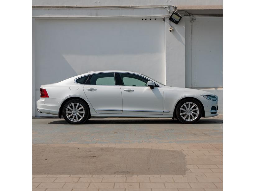 Volvo S90 D4 Inscription