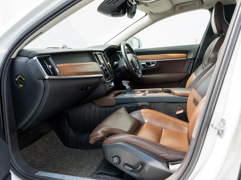 Volvo S90 D4 Inscription