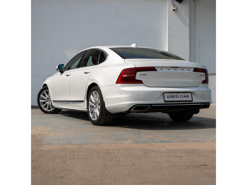Volvo S90 D4 Inscription