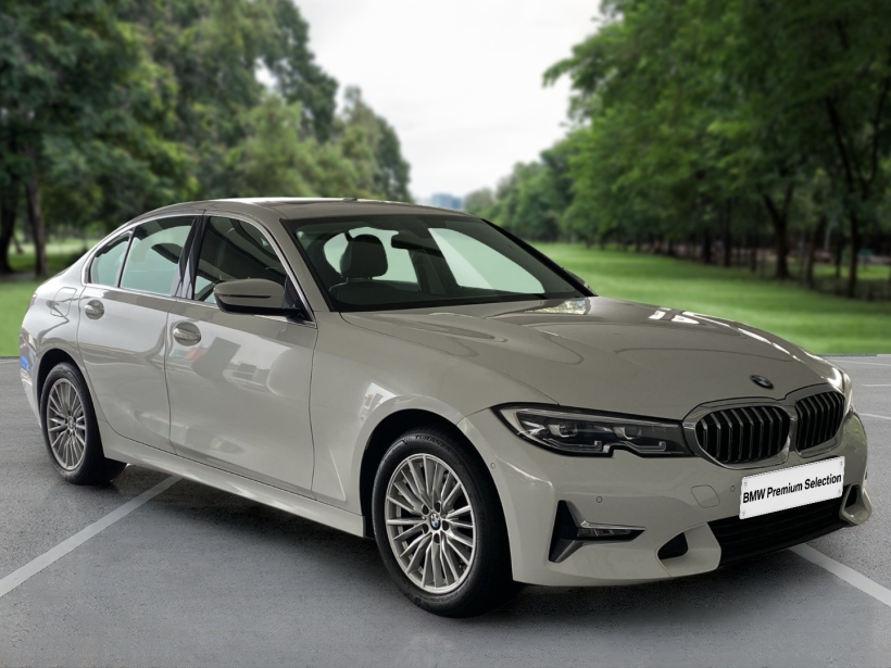 BMW 3 Series 320d Luxury Line