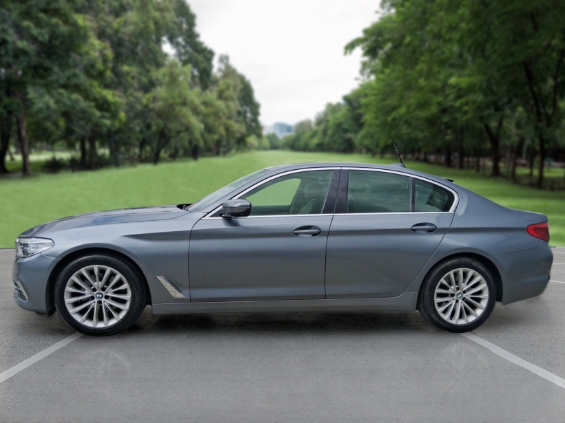 BMW 5 Series 520d Luxury Line