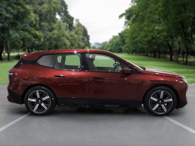 BMW iX xDrive40