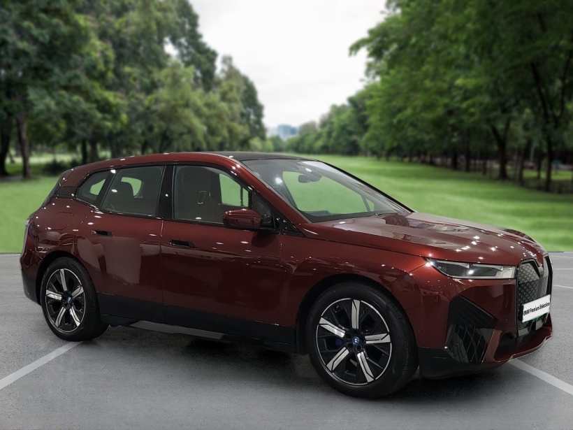 BMW iX xDrive40
