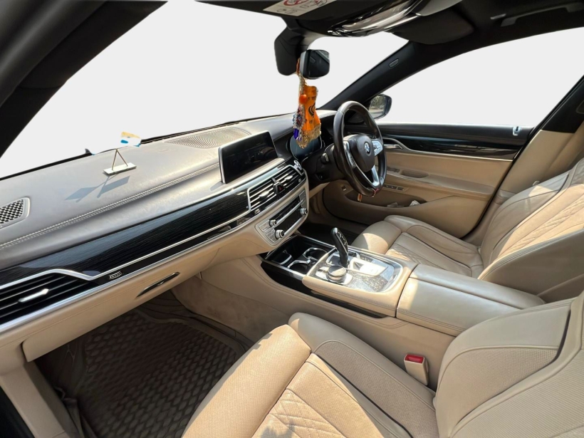 BMW 7 Series 730Ld M Sport