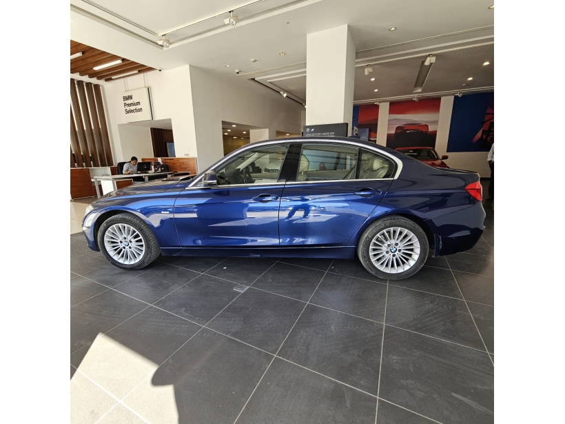BMW 3 Series 320d Luxury Line F30