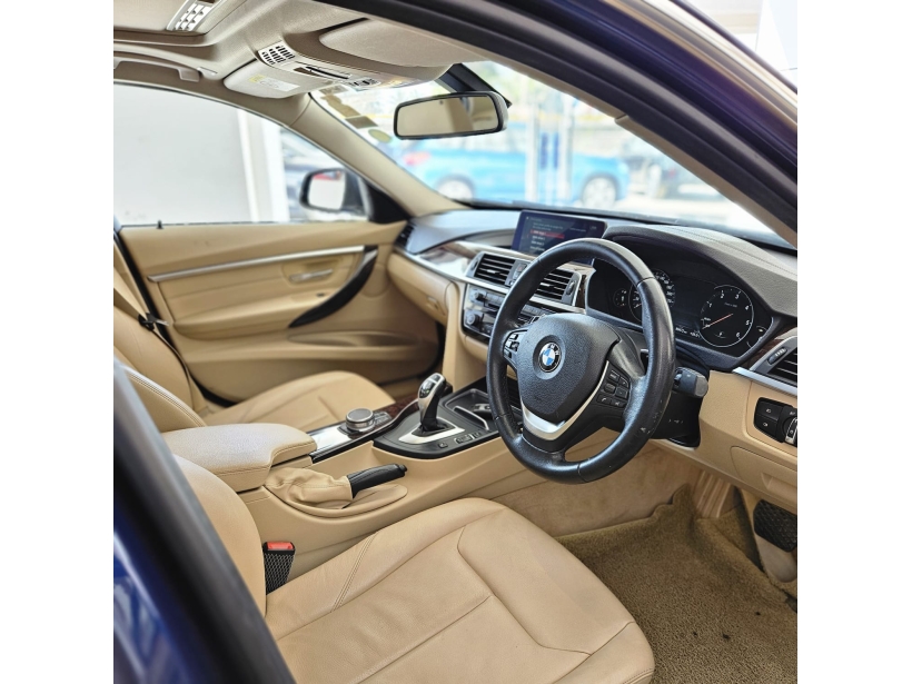 BMW 3 Series 320d Luxury Line F30