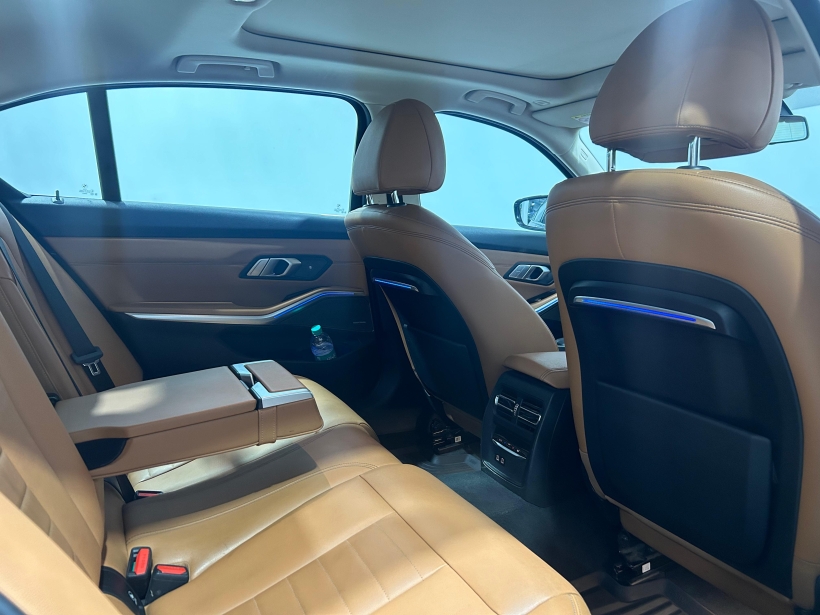 BMW 3 Series Gran Limousine 320Ld Luxury Line