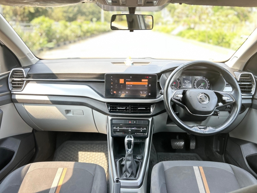Skoda Kushaq Ambition 1.0L TSI AT