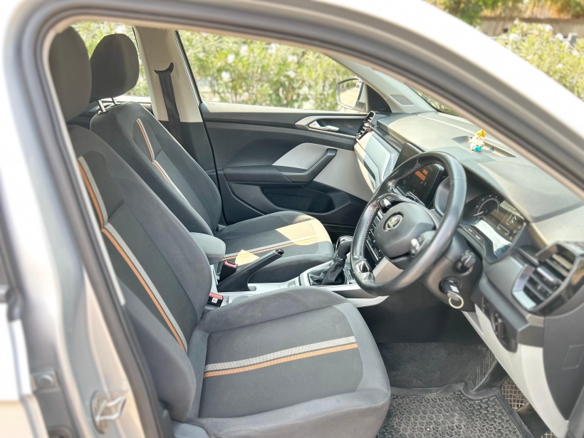 Skoda Kushaq Ambition 1.0L TSI AT