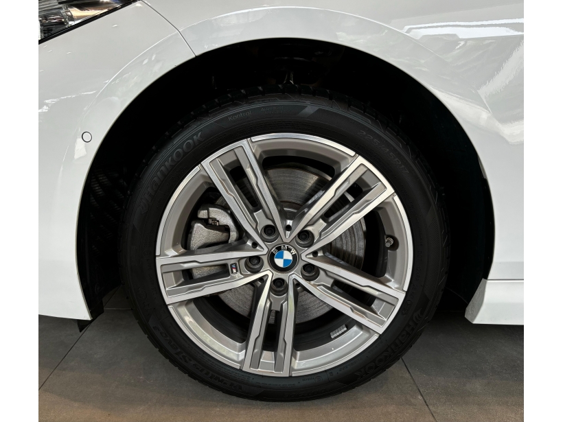 BMW 2 Series 220i M Sport