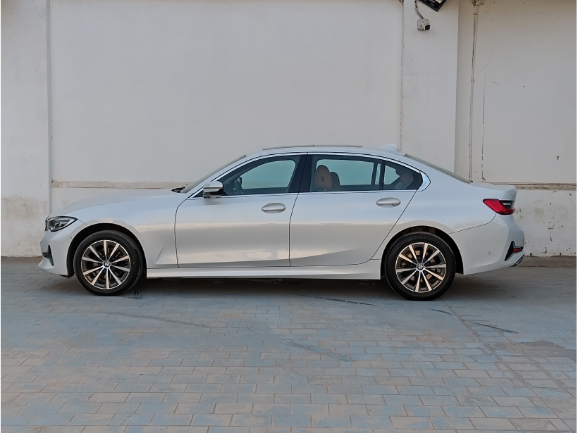 BMW 3 Series Gran Limousine 320Ld Luxury Line