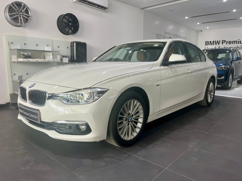 BMW 3 Series 320i