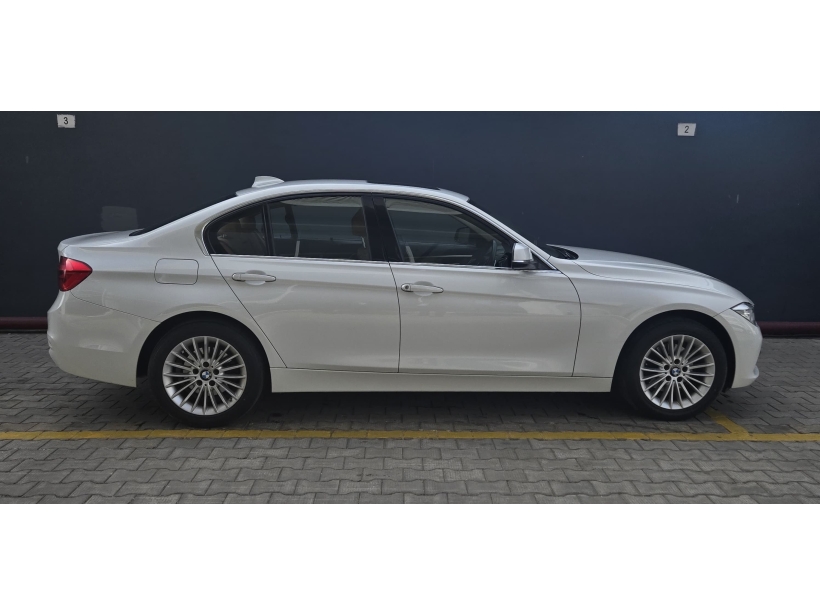 BMW 3 Series 320d