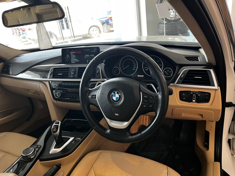 BMW 3 Series 320d