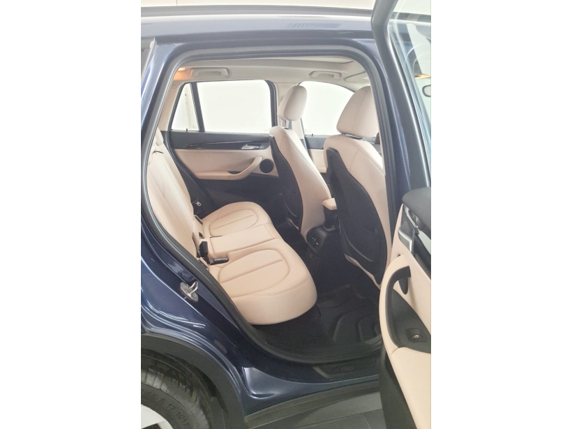 BMW X1 sDrive20i SportX